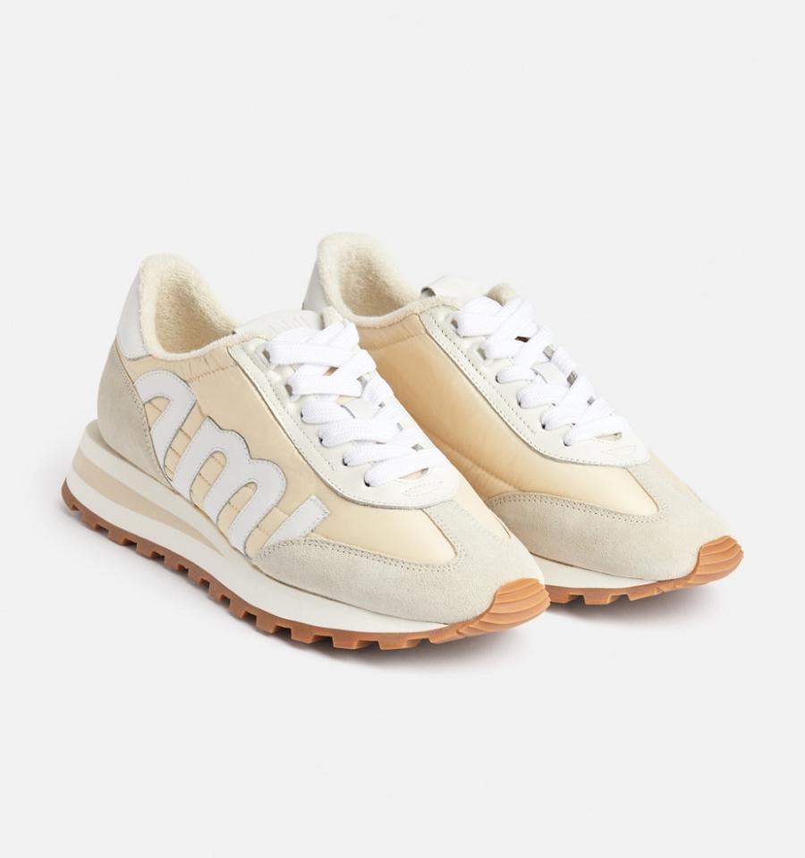 Ami Paris logo-patch panelled Women's Sneakers Beige | ami-NZ616